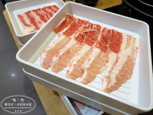 【台北‧中正區】温野菜日式涮涮鍋・吃到飽的新選擇！狂推滿滿膠原蛋白的膠原鹽味高湯 @ 翻滾吧！米粒與米麩