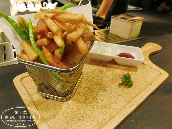 【台北‧台北車站】SoShow Bar&Restaurant・啜飲台灣味！文青特色酒吧，跟著SoShow一起來場酒精的時空旅行吧 @ 翻滾吧！吃貨米粒