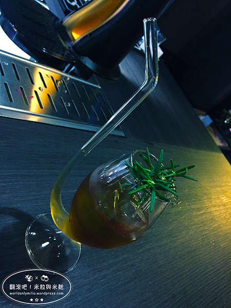 【台北‧台北車站】SoShow Bar&Restaurant・啜飲台灣味！文青特色酒吧，跟著SoShow一起來場酒精的時空旅行吧 @ 翻滾吧！吃貨米粒