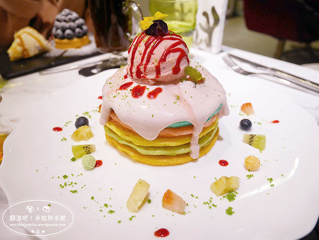 【台北‧忠孝敦化站】Joanne Lee Cake Design・東區下午茶推薦，與朋友享受貴婦般的法式甜點，隱藏版彩虹鬆餅讓少女心都尖叫啦 @ 翻滾吧！吃貨米粒